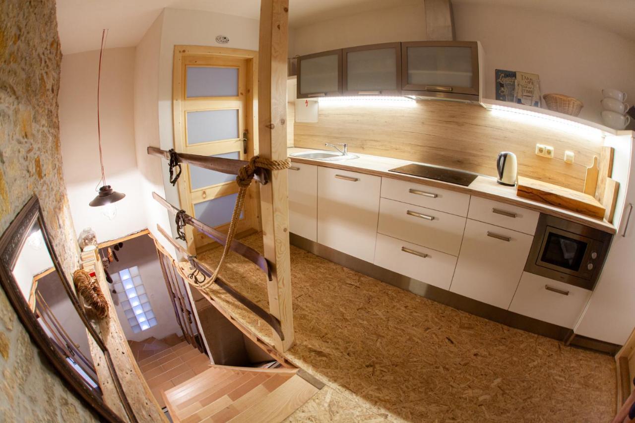 Apartman Vejminek アベルタミ エクステリア 写真